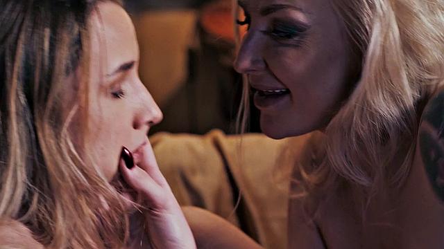 Busty stepmom pussylicked before scissoring