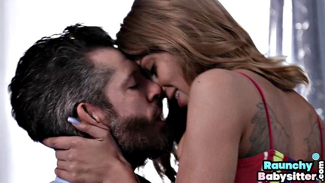 Skinny petite cutie gets pussydestroyed