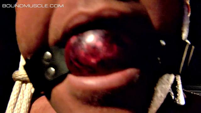 Dungeon Games - Dominating The Guy - Tyler Saint & Beau Sinclair