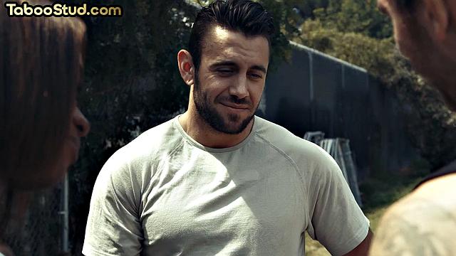 Amateur jock destroyed in 3some