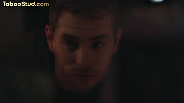 Amateur jock destroyed in 3some