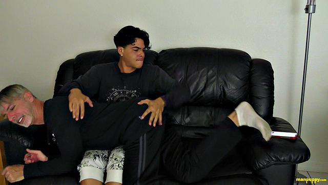 Boyfriends' Spanking Fight - Julian Jaden, Richard Lennox
