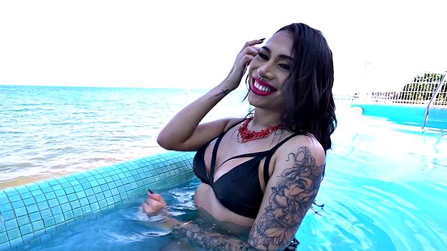 Alisson Manrique - Ass Stuffing