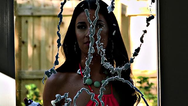 Cameron Canela & Tony Rubino's wild outdoor pool fuck with a bald pussy twist