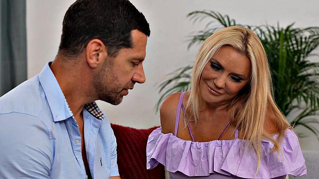 Cougar Alla Peek Fucks Her Way Out Of Landlord