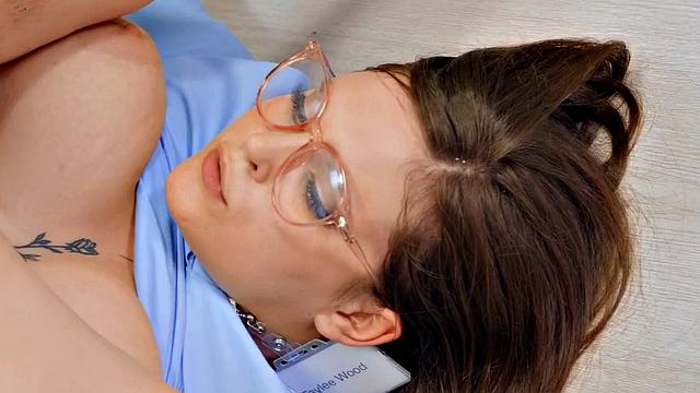 Slutty babe fucked by big dick in missionary