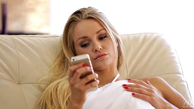 Between Friends - S12:E21 