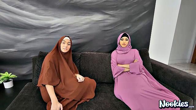 Две взрослые мусульманки в хиджабах меряются страстью - сперва анально, потом на лицо и внутрь.