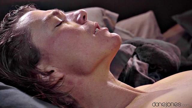 Romantic orgasm with babe