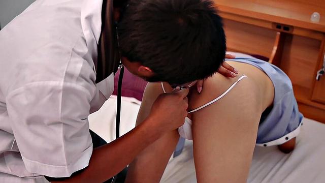 Orient doctor barebacks and toys twink patient till load