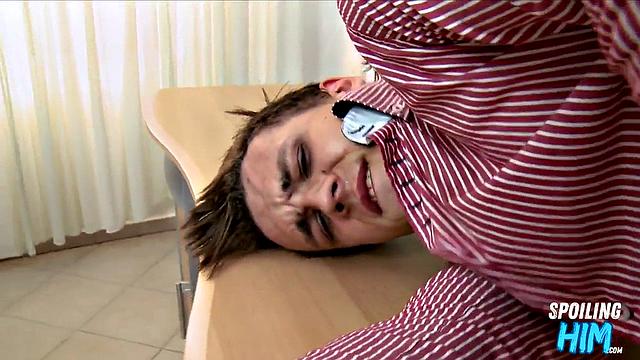 Hairy casting twink bending for dick