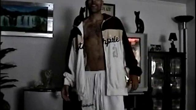 Straight and Hung Thug Sucking