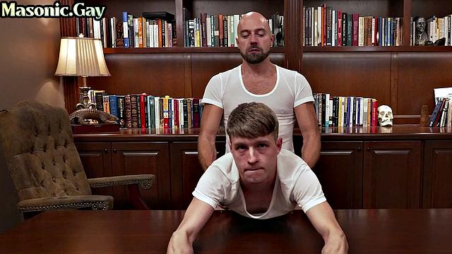 Bearded masonic fucking his twink