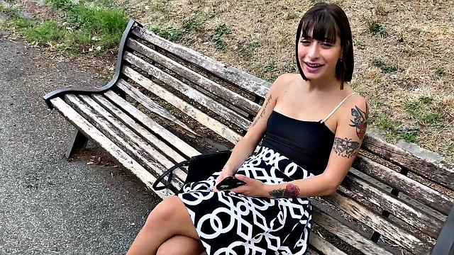 Silvia Has Lusty Lips