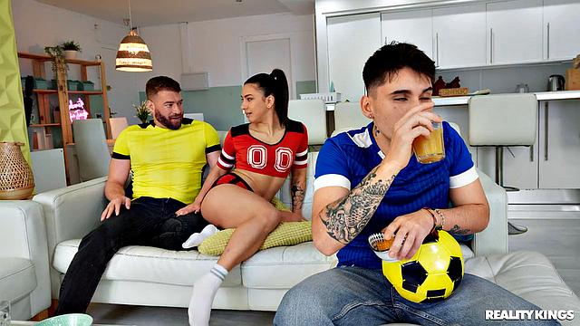 Ballin Out Behind My Man