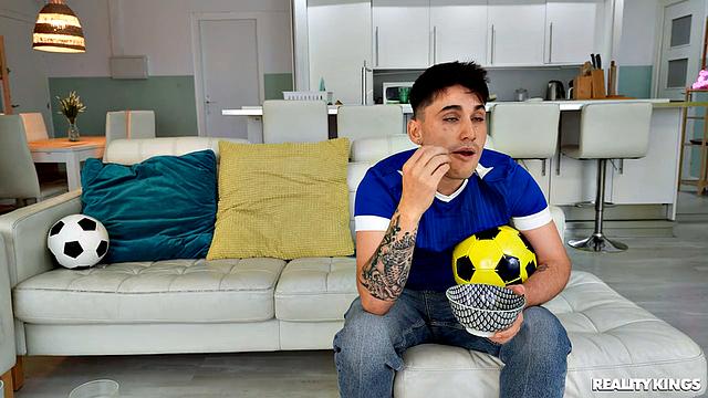 Ballin Out Behind My Man