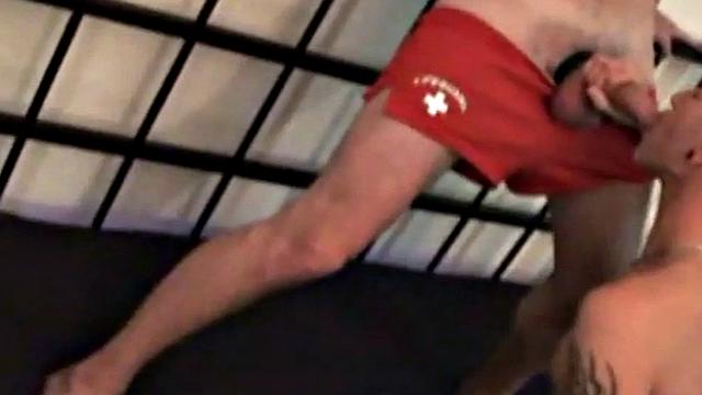 German amateur inked stud gets sucked by boyfriend in homemade BJ