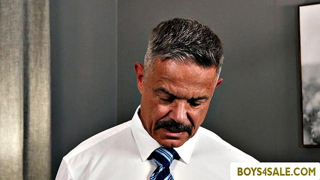 After the auction my Master starts fucking my butt