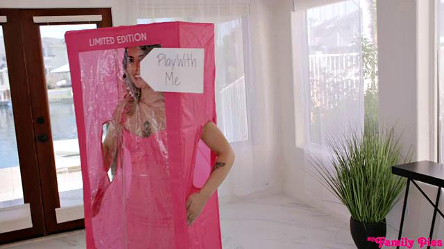 October 2023 Flavor Of The Month Chanel Camryn - S4:E3