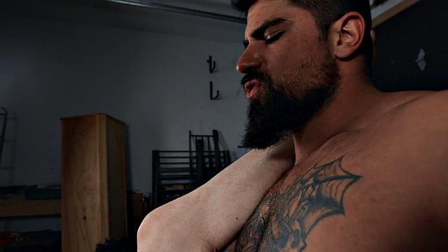 Foot fetish bottom barebacked by muscled and tattooed hunk