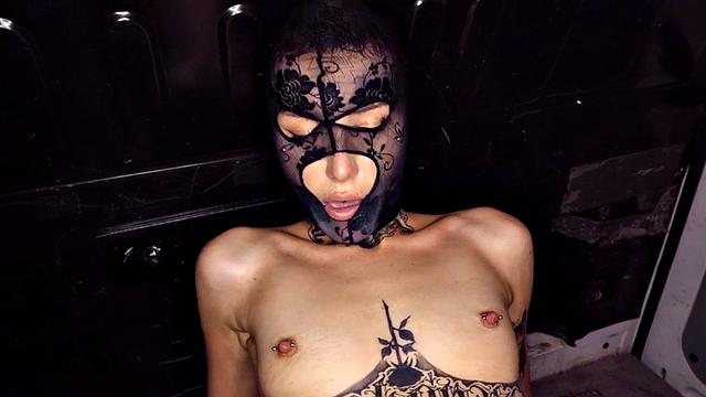 Picked up masked babe gets her pussy pounded in van