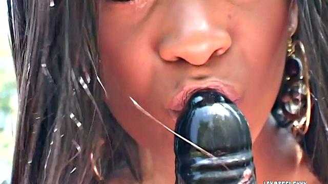 Climaxxx TV 2: Kaylani Cream Poolside