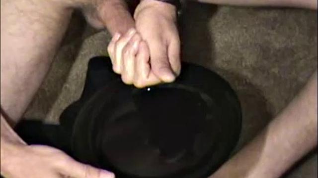 Randy is basically straight. This gentleman absolutely loves to show off. I offered to give him some assistance, but he said he was fine.