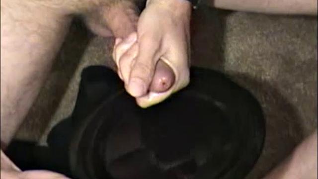 Randy is basically straight. This gentleman absolutely loves to show off. I offered to give him some assistance, but he said he was fine.