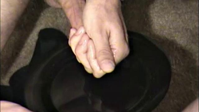 Randy is basically straight. This gentleman absolutely loves to show off. I offered to give him some assistance, but he said he was fine.