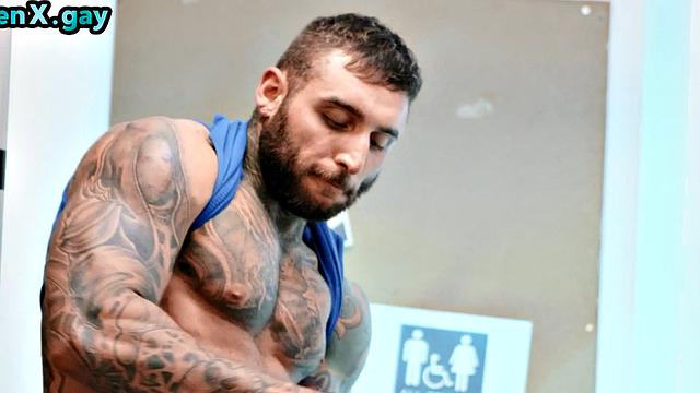 Toilet gay man fucks gloryhole after deep sucking