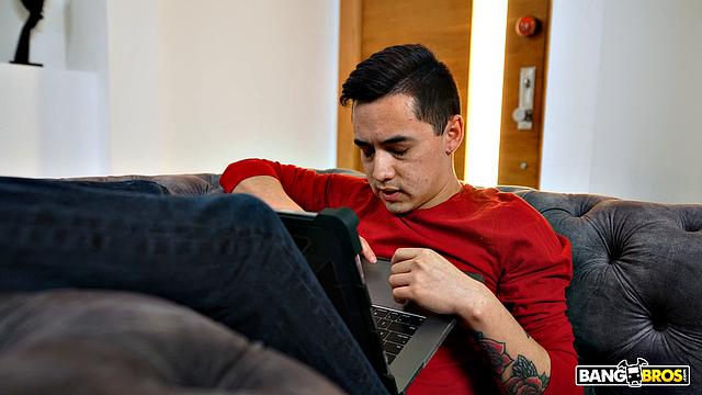 Horny Moms Choose One