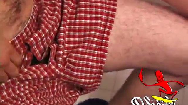 Marcus Jerks Off In Toilet