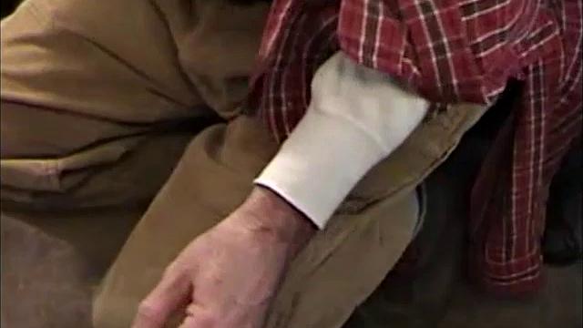 This big bear of a man has a beautiful wife, but he loves for me to suck his cock and really enjoys playing around with me. At 62, this 6 foot man is in great shape.