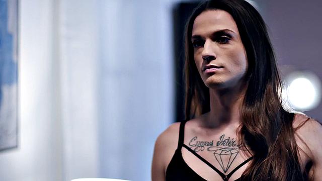 19yo petite tranny anally fucked by male in doggystyle