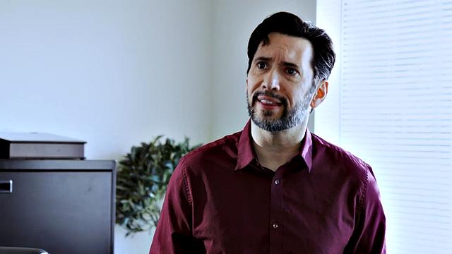 Pussylicked babe by her BF on couch in hot affair