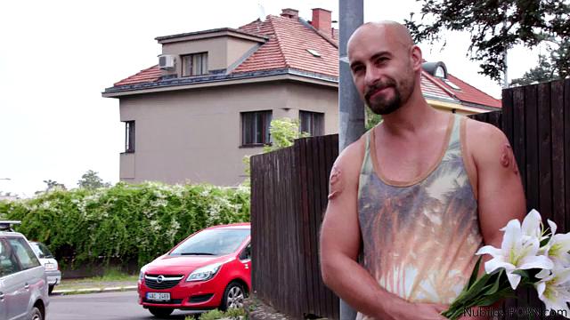 Hot Afternoon - S10:E2