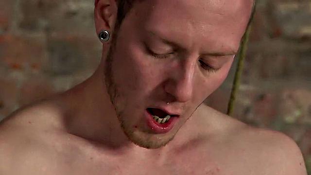 Sean Feeds His Slave's Mouth - Xavier Sibley & Sean Taylor
