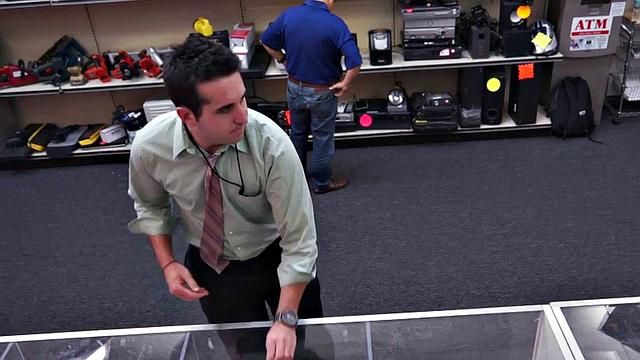 Office gay enjoys blowing a nice cock in the meeting room