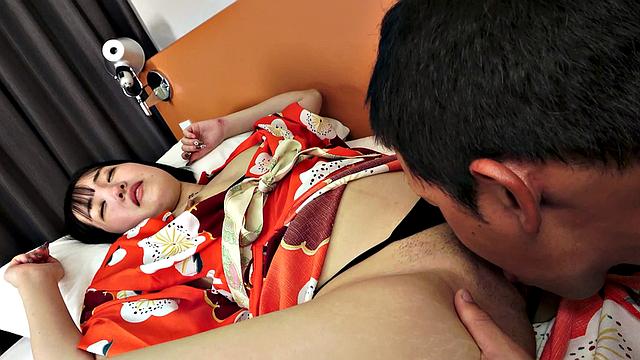 Hana Kawamura in a threesome sucking and fucking two men