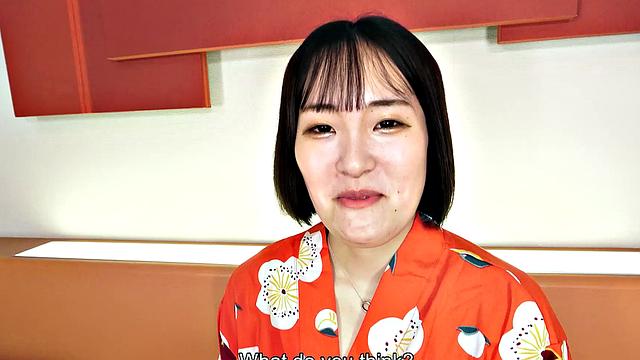 Hana Kawamura in a threesome sucking and fucking two men