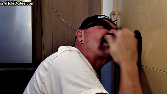 Gloryhole amateur DILF sucks Ebony with greedy mouth 