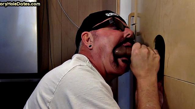 Gloryhole amateur DILF sucks Ebony with greedy mouth 