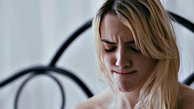 First lesbian for str8 babe she will never forget