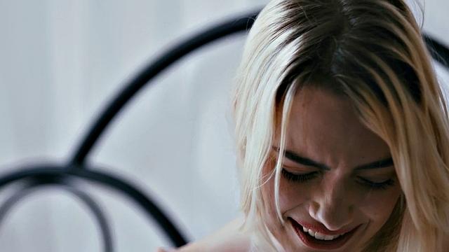 First lesbian for str8 babe she will never forget