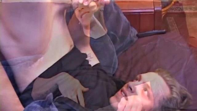 Shane Likes A Handjob