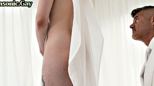 Entered Apprentice learns submission