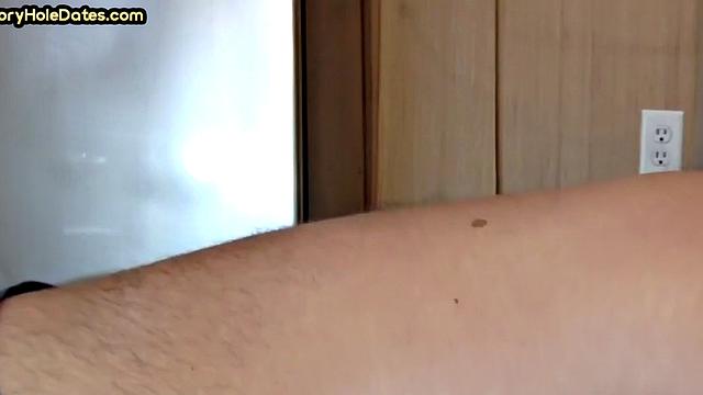 Amateur DILF fucked in closeup private video