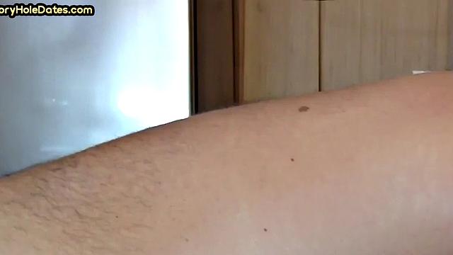 Amateur DILF fucked in closeup private video