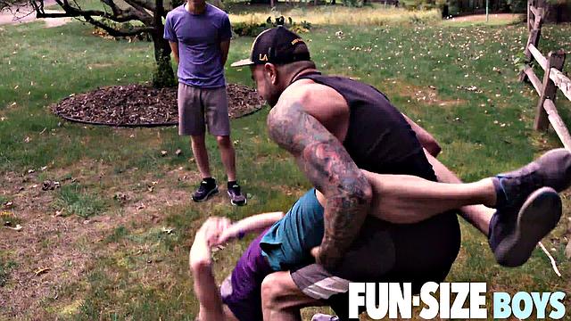 IAN Chapter 1 - Personal Trainer Shower