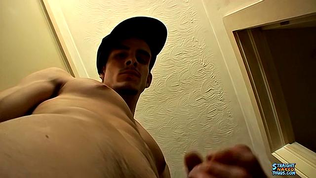 Hung Straight Thug Gets Shank - Shank